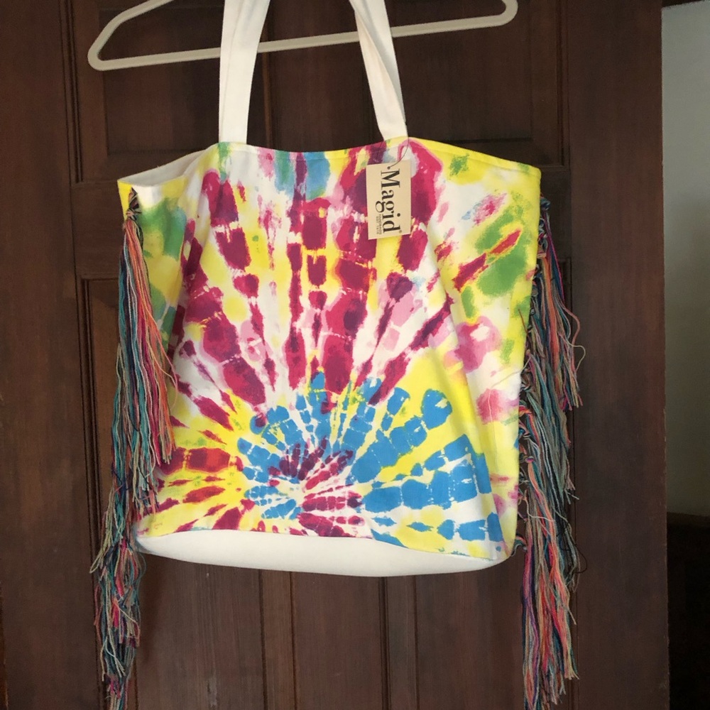 NWT tie dye tote/beach bag with fringe
